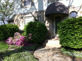 2414 Northwest Blvd, Columbus, OH 43221