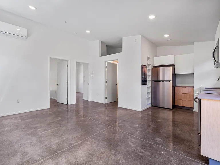 245 Roble Ave #251 — Photo 3