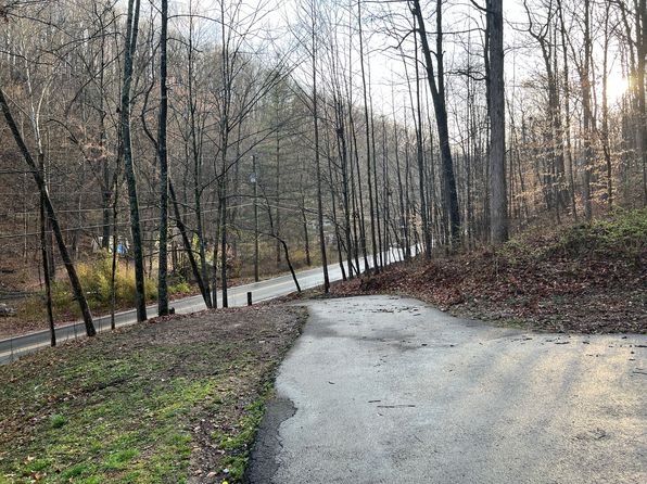 3678 Bear Hollow Rd, Whites Creek, TN 37189
