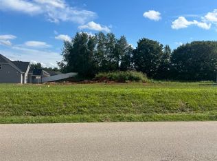 319 Collett Rd, Bowling Green, KY 42104