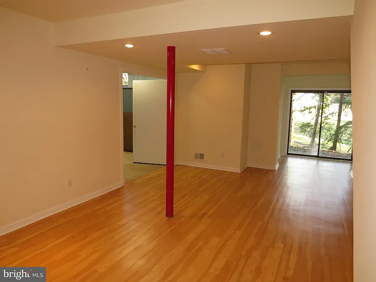 30 Kings Grant Rd — Photo 25