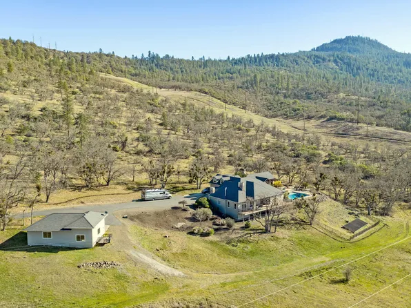 4182 N Roxy Dr, Medford, OR 97504