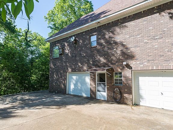 5th image of 259 Creekside Dr