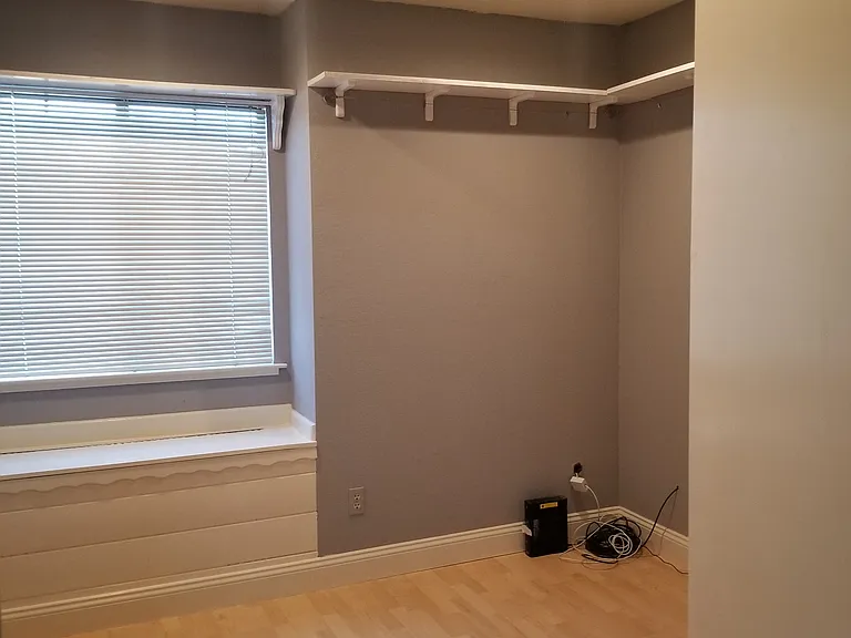 7584 Deltawind Dr — Photo 15