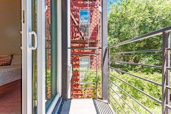 Rented by The Realty Guardian LLC | media 7