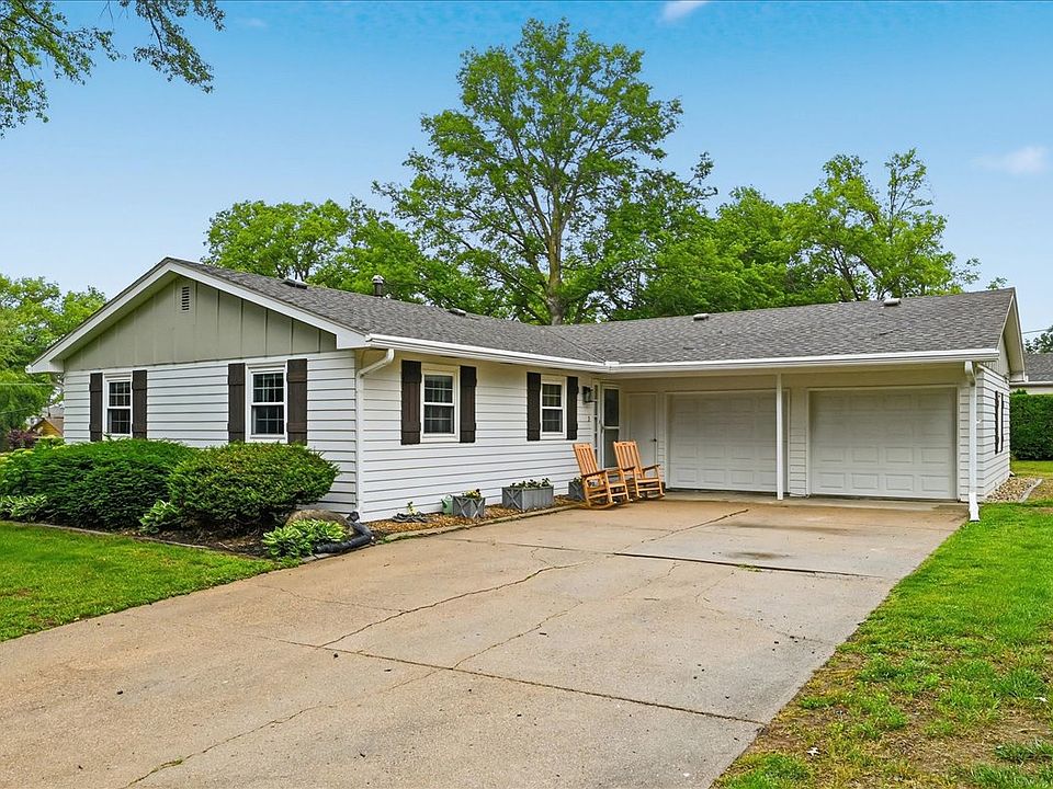 1st image of 2 Mayridge Dr