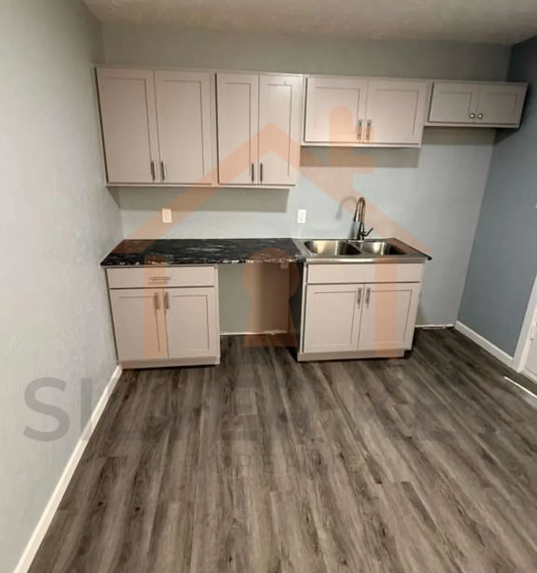 3 bed, 1332 sqft, $1,200 — Photo 4
