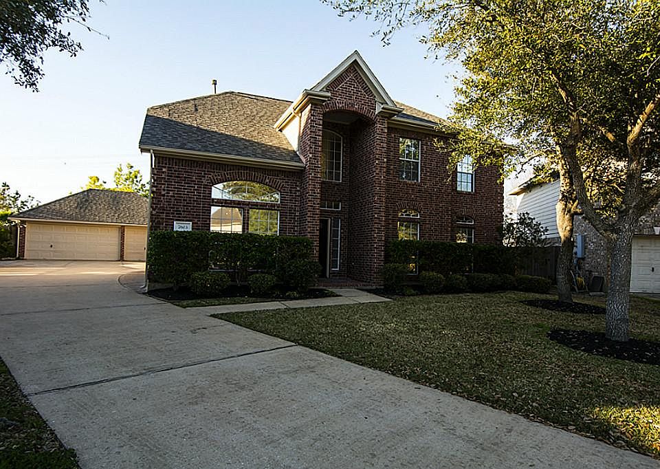 1st image of 7603 Rainbow Bend Dr