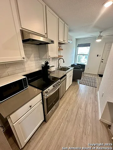 2 bed, 2.0 bath, 664 sqft, $1,200 — Photo 3