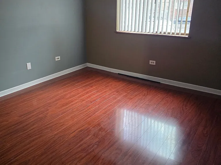 8901 S Roberts Rd #108 — Photo 14