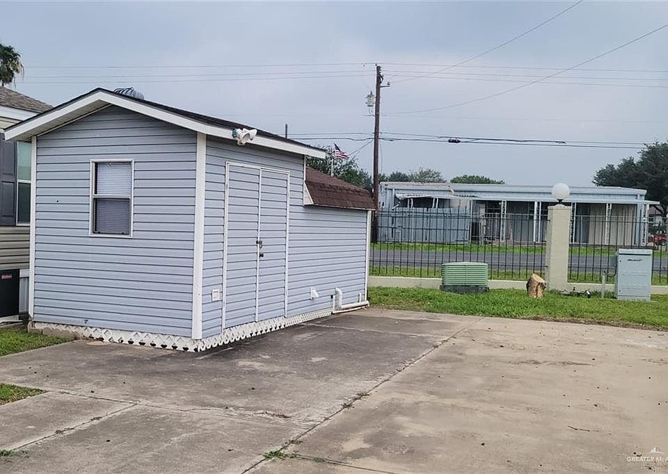 2206 Bobolink Cir W, Palmview, TX 78572 Zillow