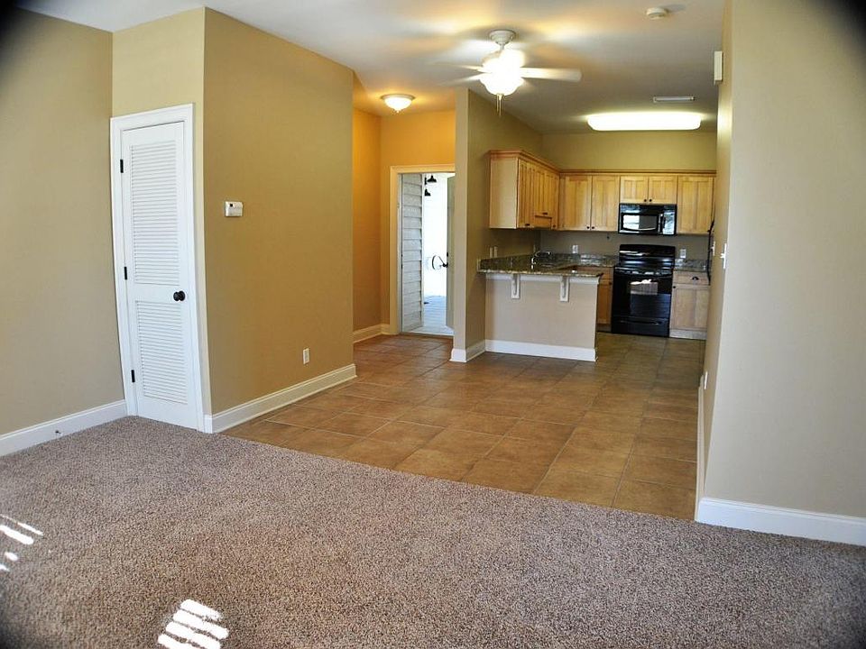 1st image of 10 Silk Bay Dr Unit 123