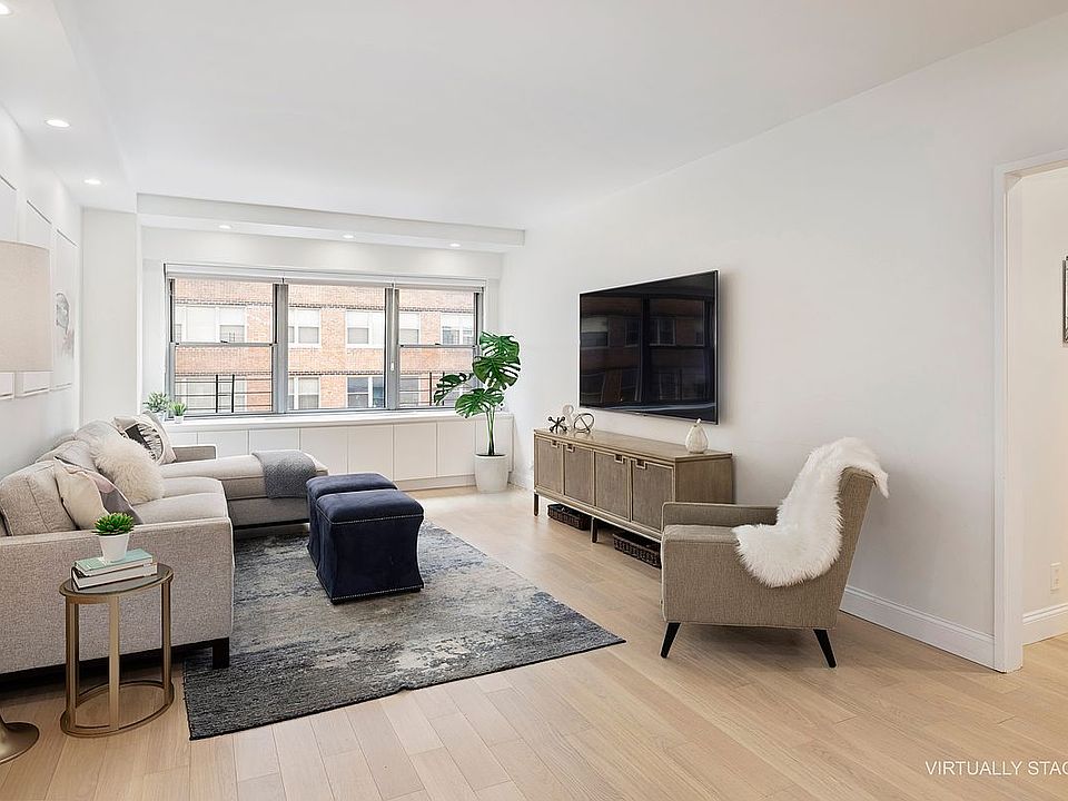 1st image of 10 W 15th St #1112/1113