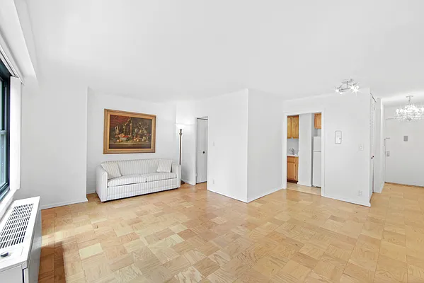 Rented by Brown Harris Stevens | media 7