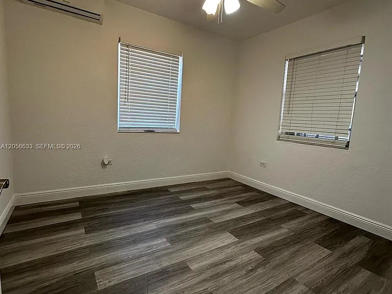 903 NE 111th St #903 — Photo 10