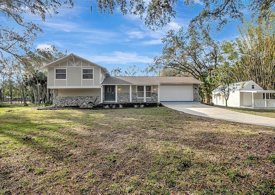 1st image of 8012 Rogers Pl