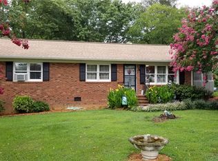 2203 Mitchell Ave, Greensboro, NC 27405