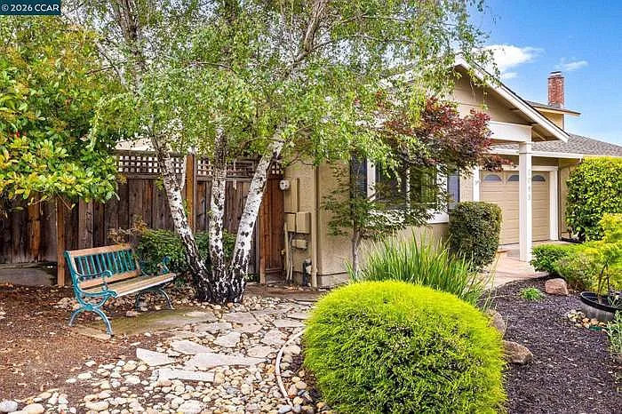2095 Robb Rd — Photo 25