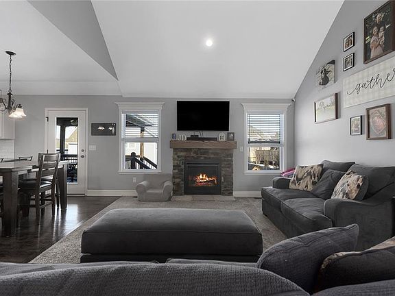 5th image of 2805 Cedar Pl