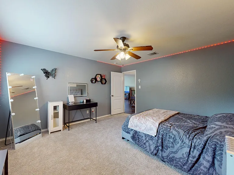 522 Baltustrol Dr — Photo 41