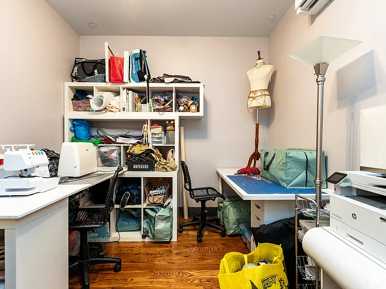 1461 Gates Ave #3H — Photo 3