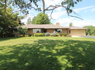 8712 Howe Rd, Wonder Lake, IL 60097