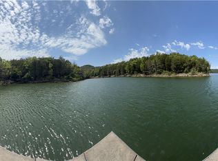 45 Oaks Landing Dr, Eureka Springs, AR 72631