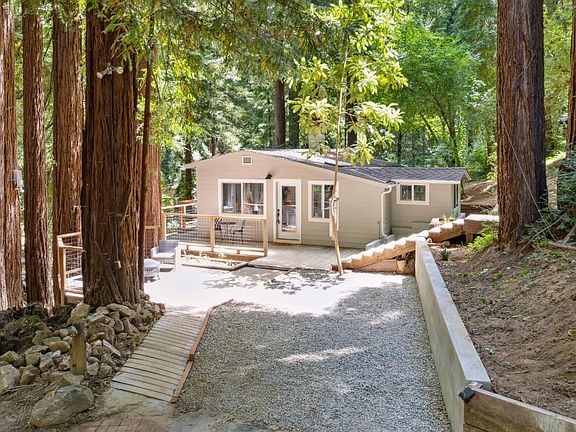 4th image of 1011 Brookside Dr