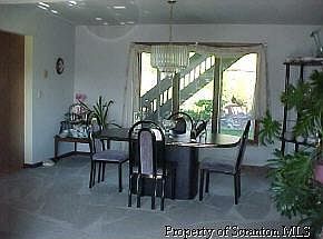 4th image of 408 Cedarwood Pl