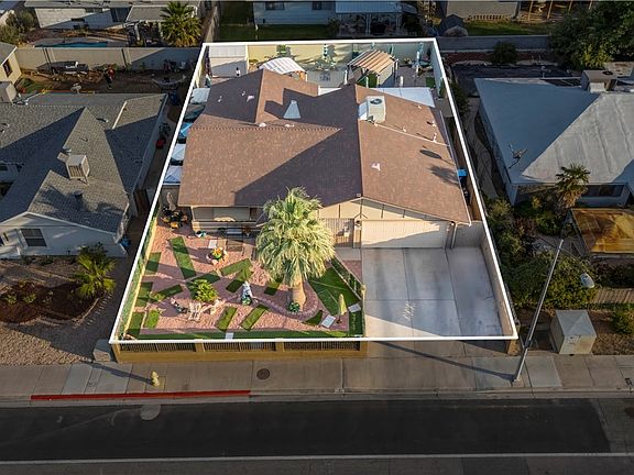 3rd image of 7301 Alta Dr