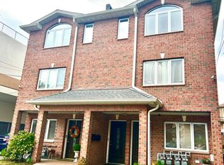 36-17 194th St #3F, Flushing, NY 11358