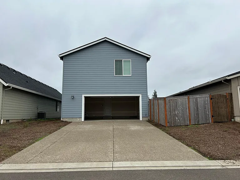 Smith Dr — Photo 2