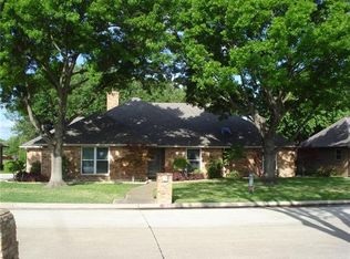 1537 Inverness Rd, Mansfield, TX 76063