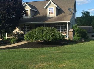 312 Godfrey Rd, Leechburg, PA 15656