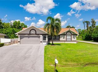 8241 Albatross Rd, Fort Myers, FL 33967