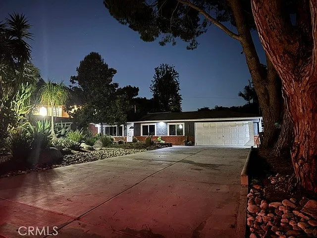3 bed, 1622 sqft, $5,000 — Photo 1