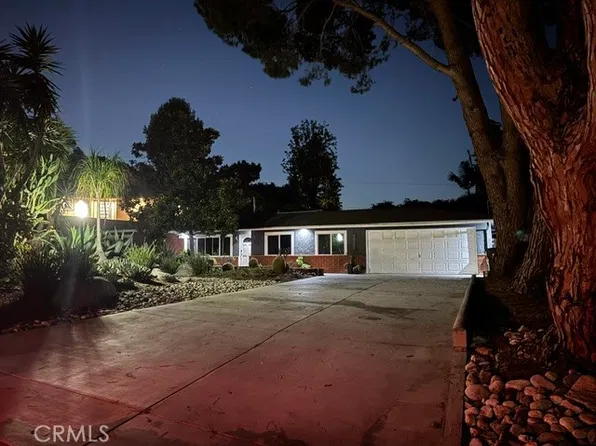 19301 Maynard Way, Santa Ana, CA 92705