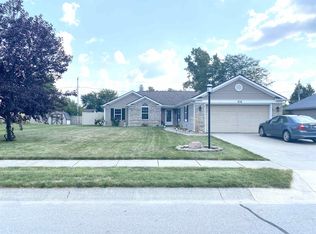 216 Briarwood Trl, Decatur, IN 46733