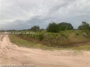 20017 NW 254th St, Okeechobee, FL 34972