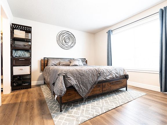 2nd image of 1250 Eleanor Avenue