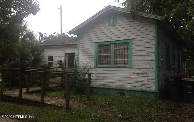 1st image of 1700 W 12th St