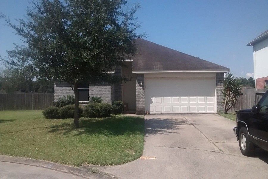 1st image of 18411 Heartland Ct