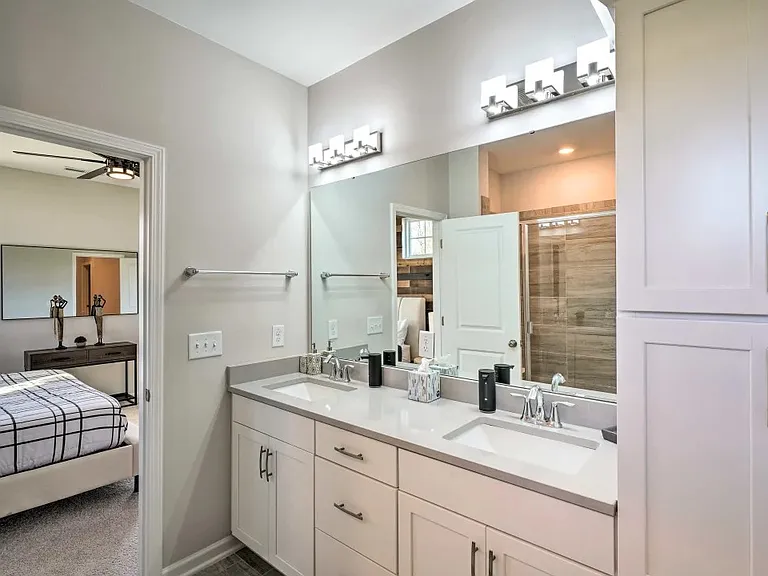 1020 Manorhaven Dr — Photo 17