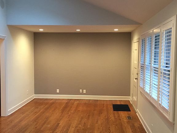 5th image of 4912 Trousdale Dr