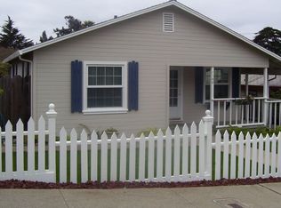1198 Harcourt Ave, Seaside, CA