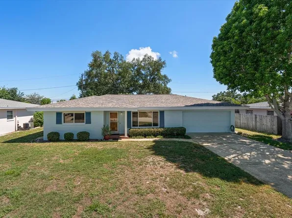 2019 Kenmoore Dr, Clearwater, FL 33764