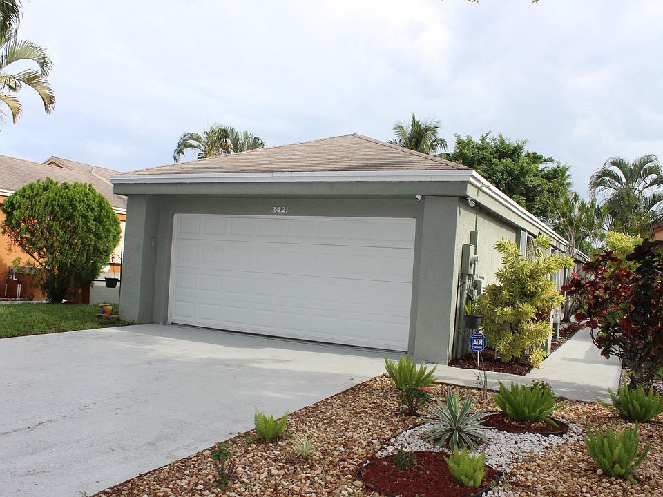 1st image of 3421 NW 21st St
