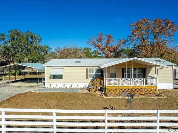 3095 W Whippoorwill St, Lecanto, FL 34461