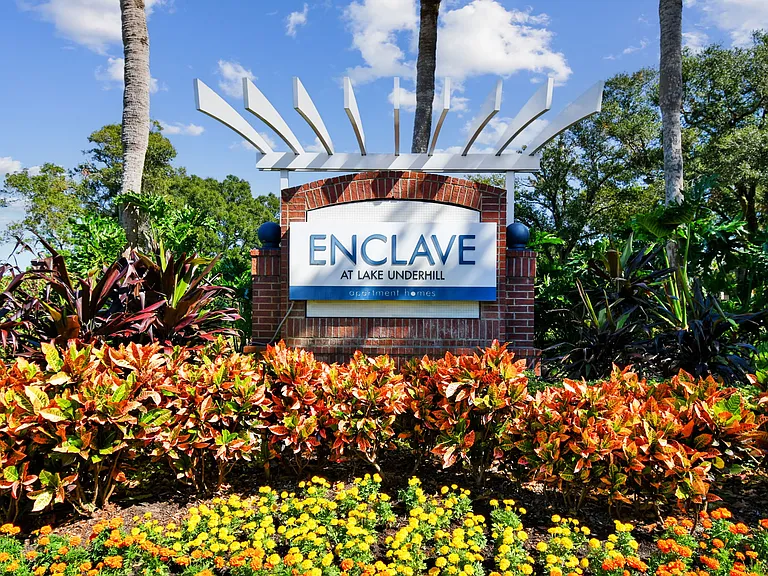 Enclave at Lake Underhill — Photo 28