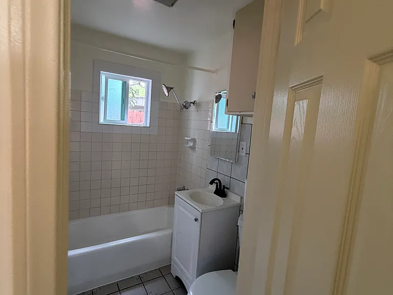 11619 Muriel Dr #B — Photo 5